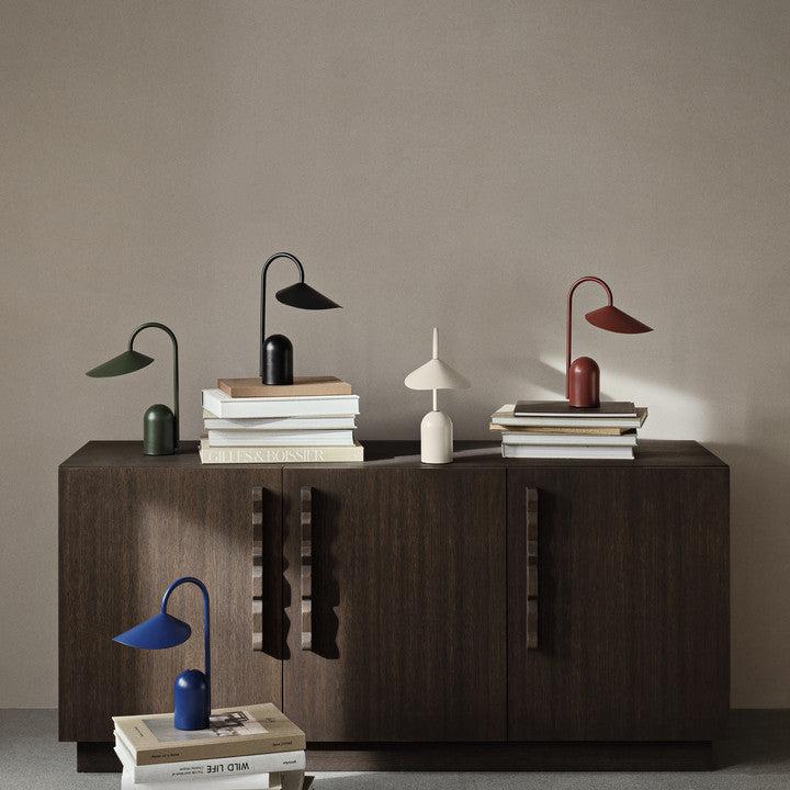 Light fixtures