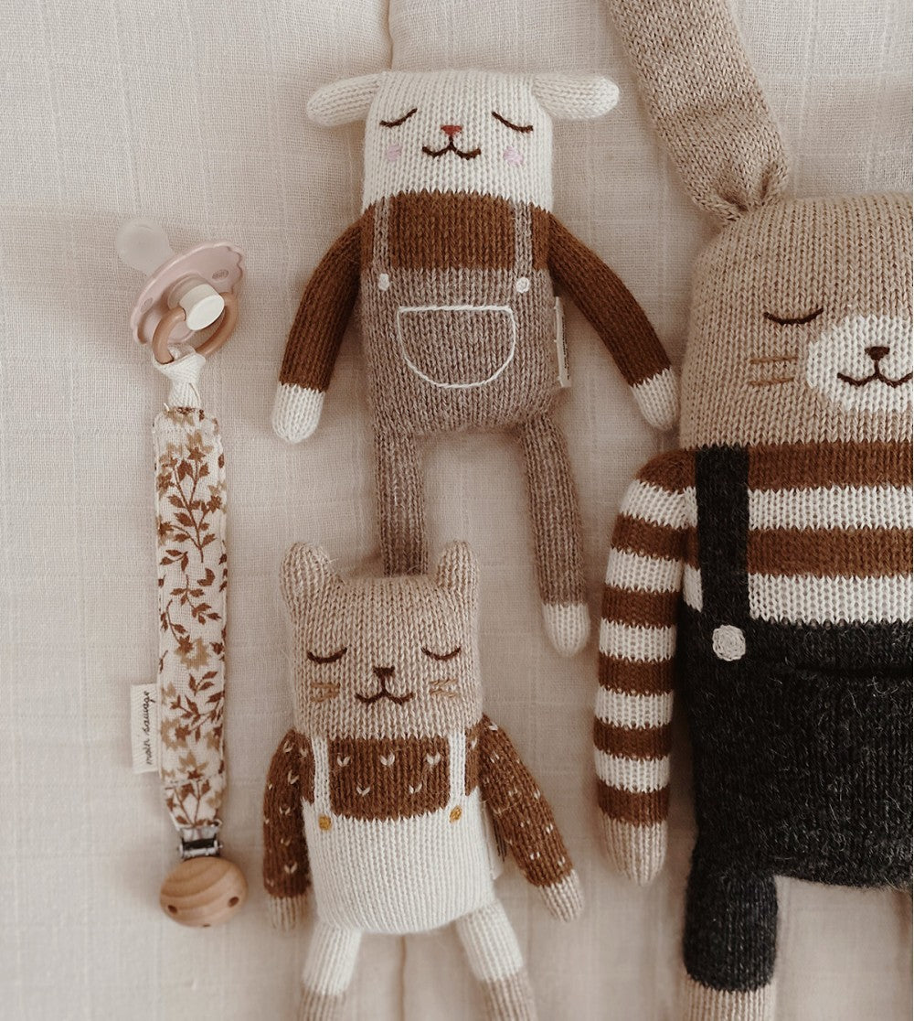 Accessoires - Grand Doudou Lapin | salopette noire - Main Sauvage