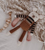 Accessoires - Grand Doudou Ours Polaire | salopette noisette - Main Sauvage