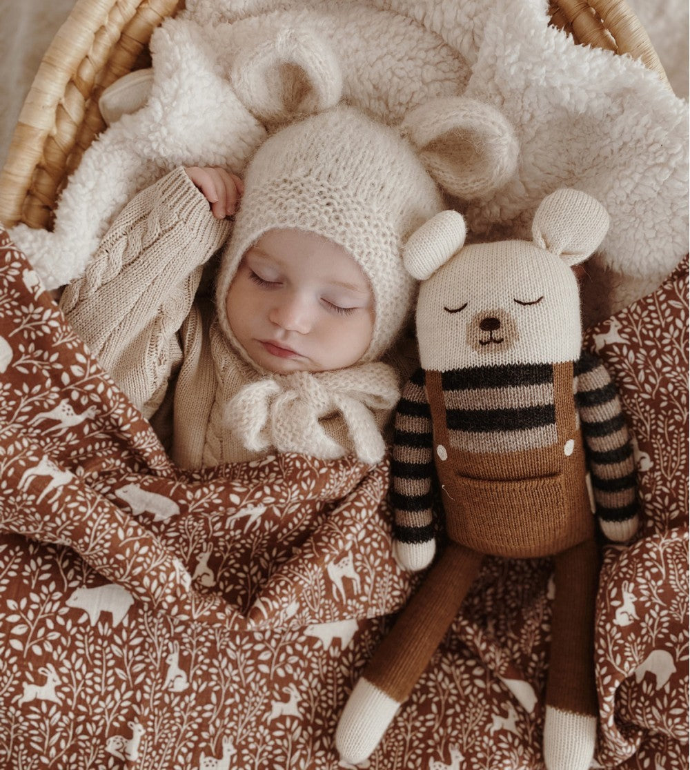 Accessoires - Grand Doudou Ours Polaire | salopette noisette - Main Sauvage