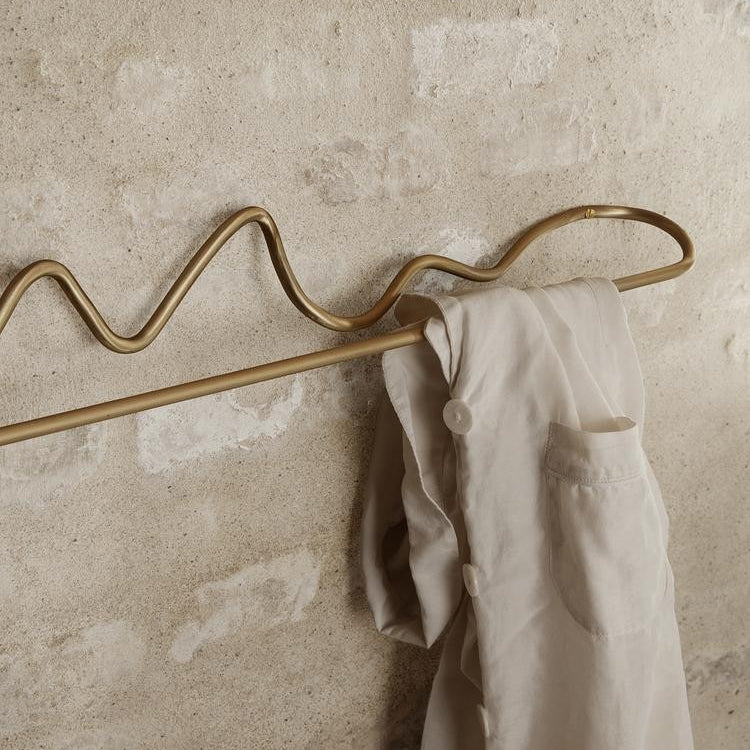 Accessoires salle de bains - Porte-serviettes | Curvature - Ferm Living