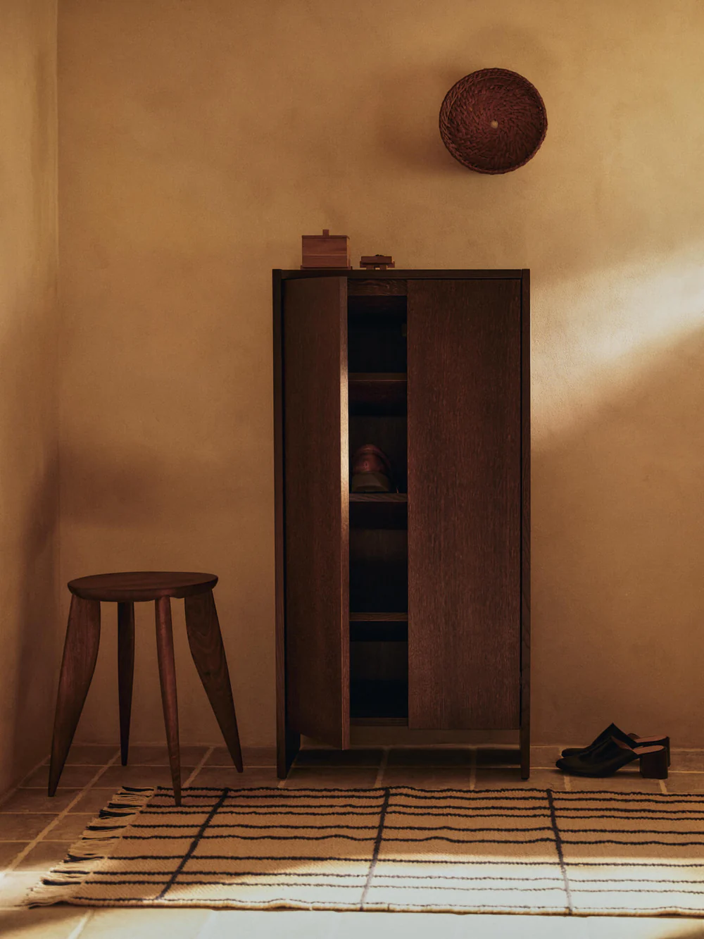 Accueil - Armoire D'Entrée | Parcel Hallway Cabinet | Tall - Ferm Living