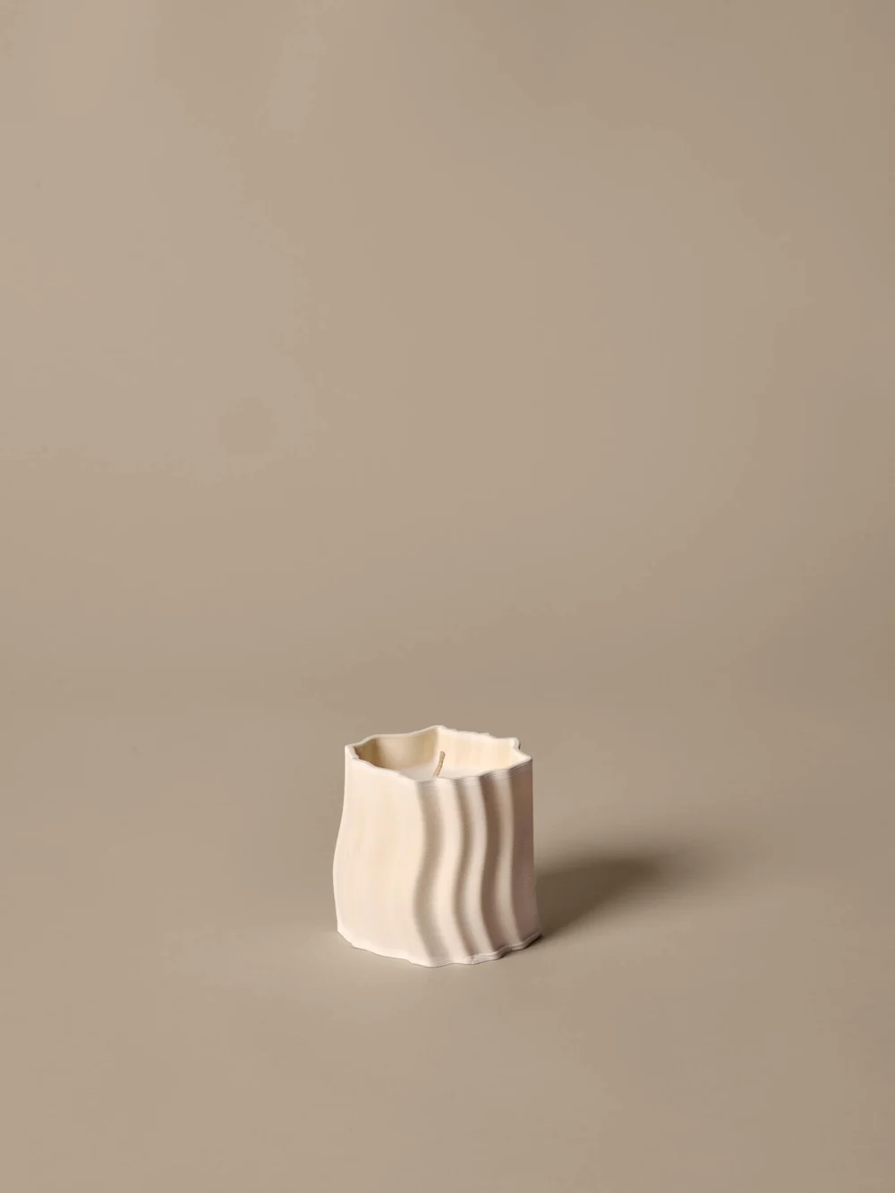 Accueil - Bougie | Rylith Scented Candle - Ferm Living