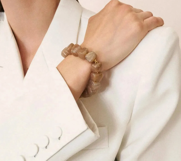 Accueil - Bracelet | Mini Organic Shaped | Biancone Marble | Vanessa Baroni