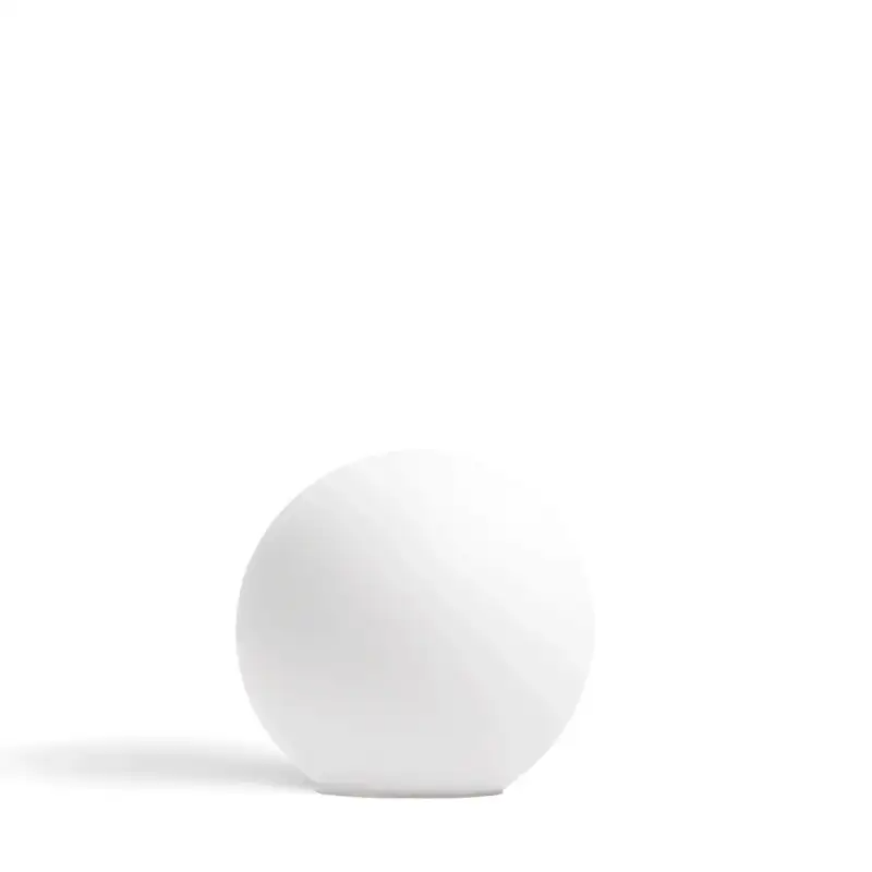 Accueil - Glass Globe | Turn On Lamp - HAY
