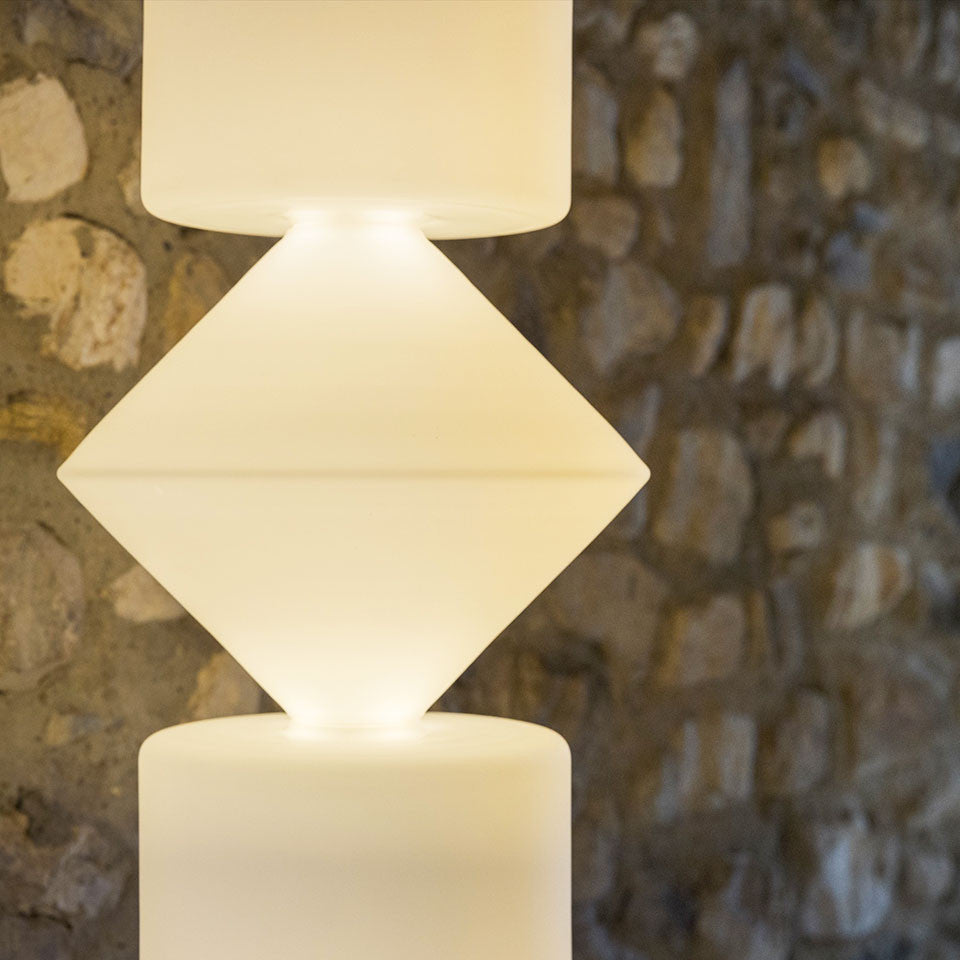 Accueil - Lampadaire | Costantina | Opal verre blanc - Mogg
