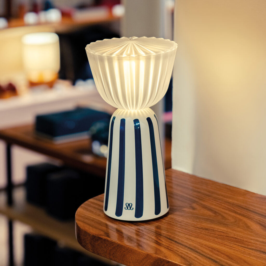 Accueil - Lampe à poser | Swiing - Fermob x Maison Sarah Lavoine