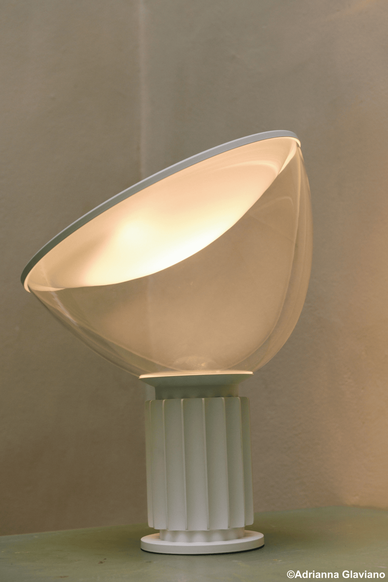 Accueil - Lampe à poser | Taccia | Small - Flos