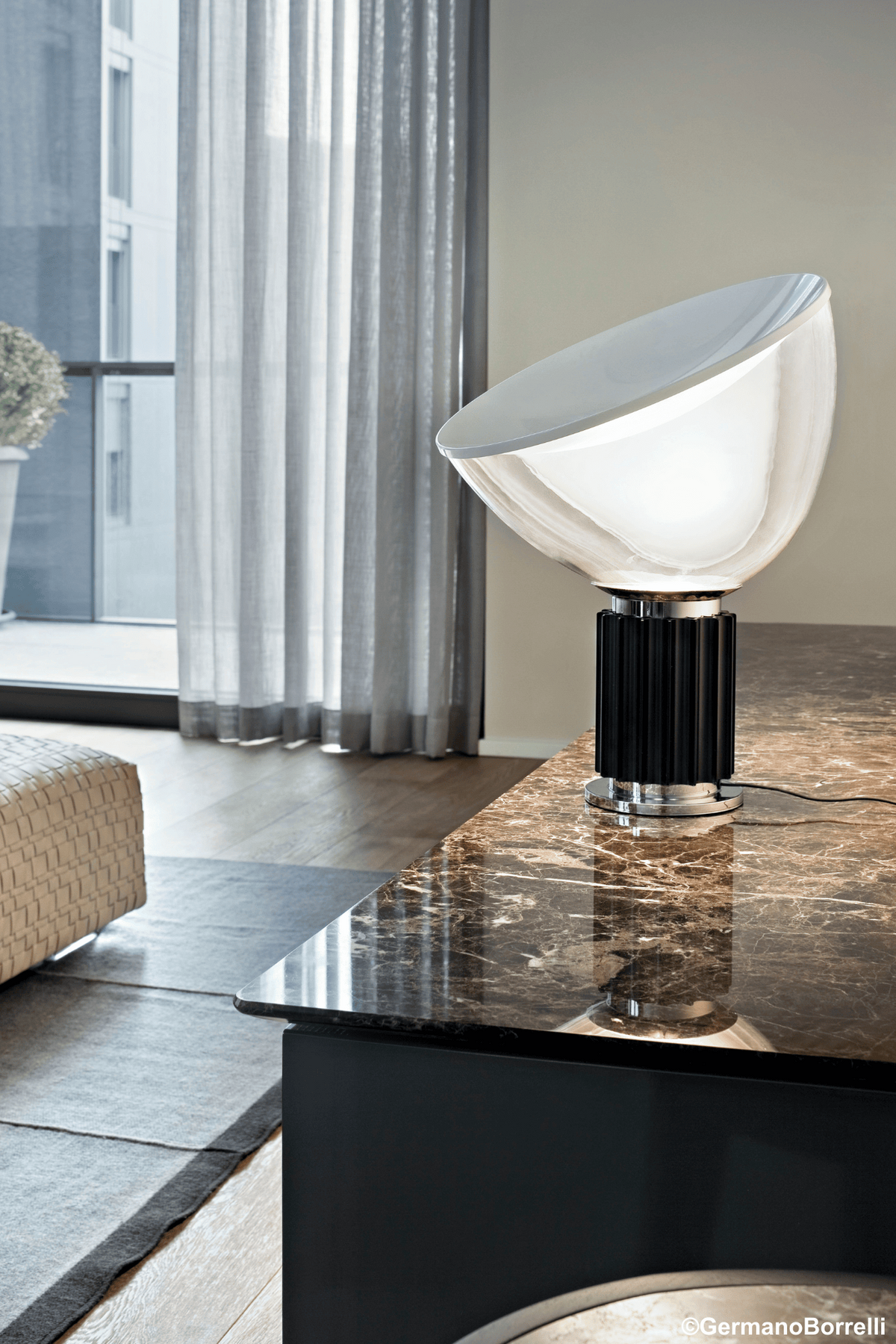 Accueil - Lampe à poser | Taccia | Small - Flos