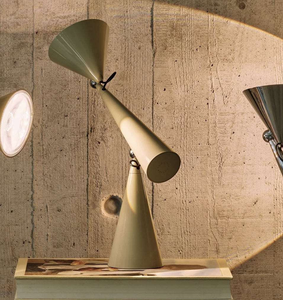 Accueil - Lampe à poser | Pose Task | Tom Dixon