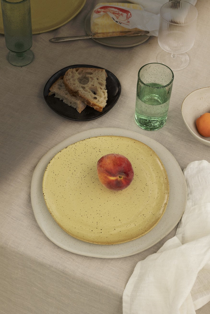 Assiettes - Assiette Flow Large | Ø 27 cm - Ferm Living