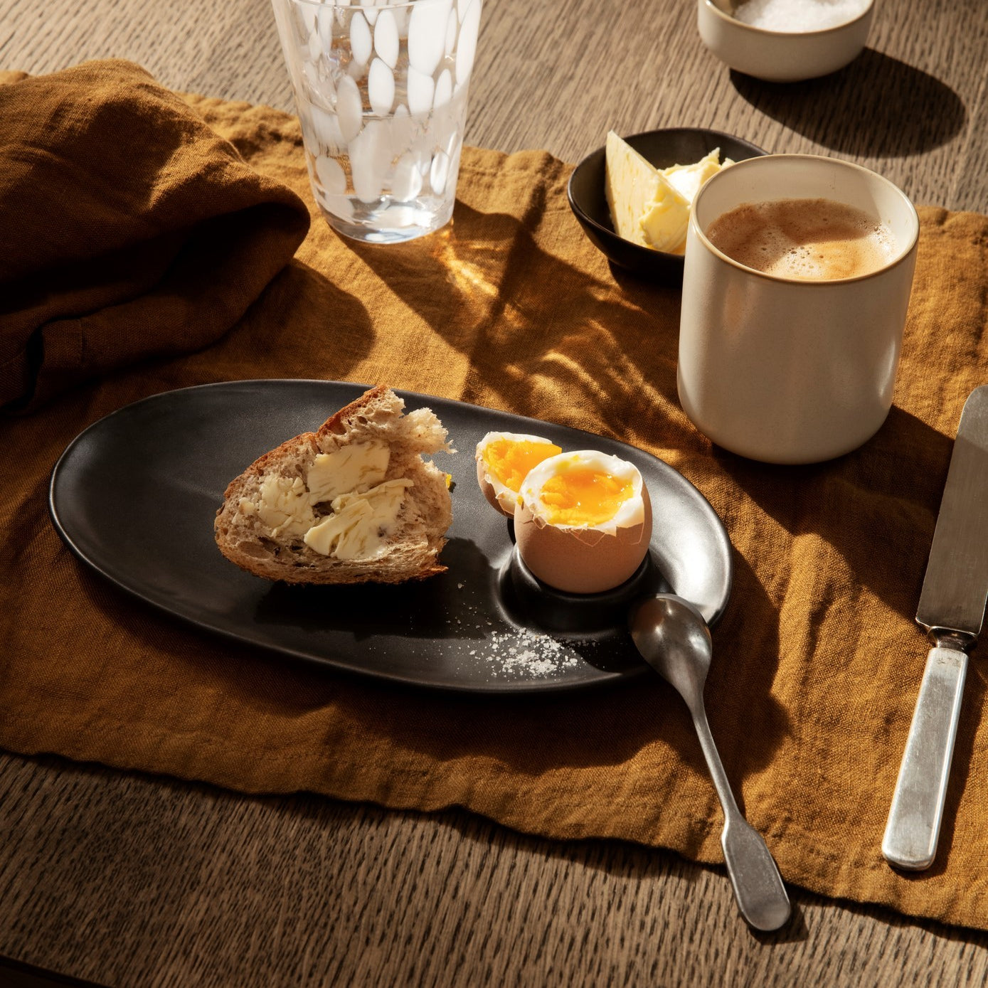 Assiettes - Coquetier Flow - Ferm Living