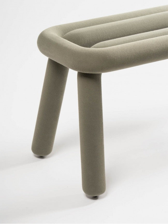 Bancs - Banc | Bold - Moustache