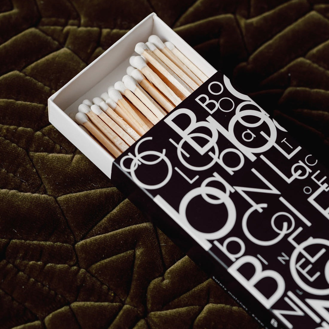 Bougies et bougeoirs - Boîte d'allumettes | Pattern - Baobab