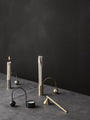 Bougies et bougeoirs - Éteignoir à bougie en laiton Brass - Ferm Living