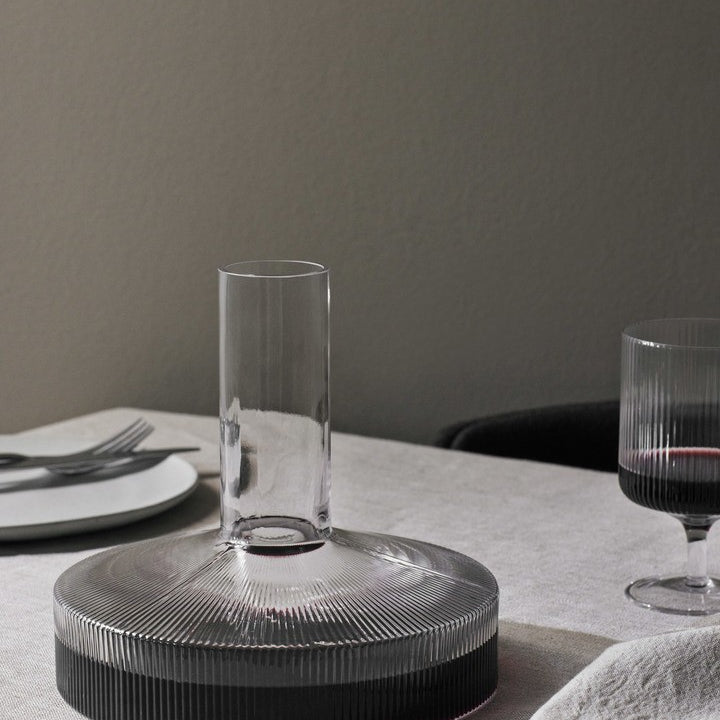 Canapés - Carafe à vin | Ripple - Ferm Living