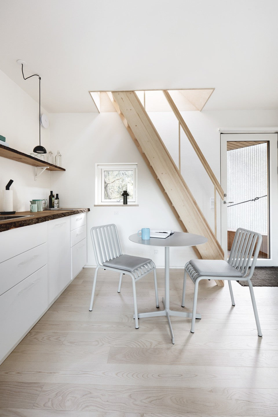 Chaises - Chaise empilable | Palissade - HAY