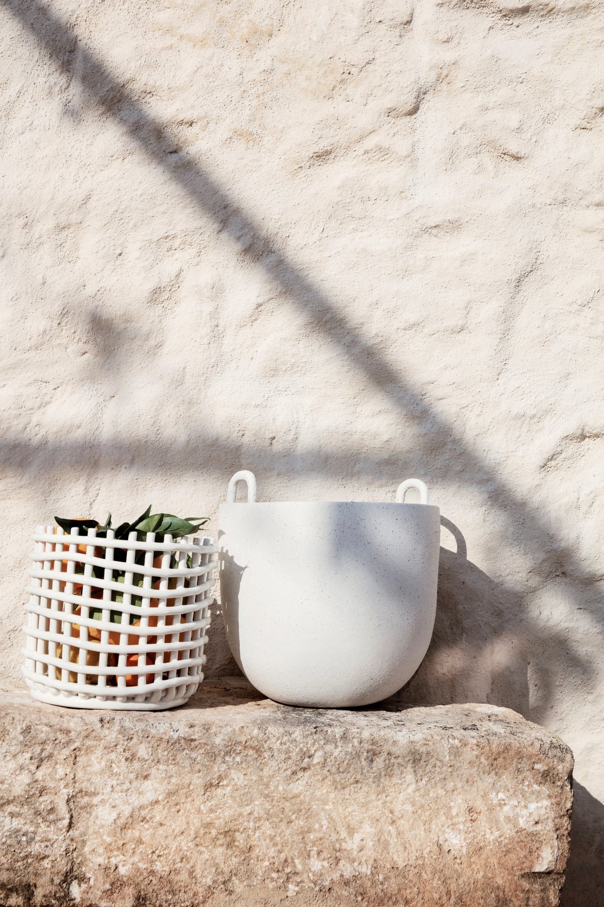 Corbeilles et centres de table - Panier | Ceramic | Large - Ferm Living