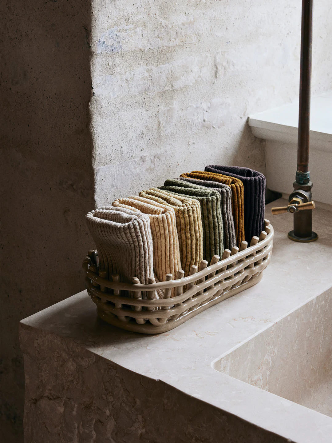 Corbeilles et centres de table - Panier | Ceramic | Ovale - Ferm Living