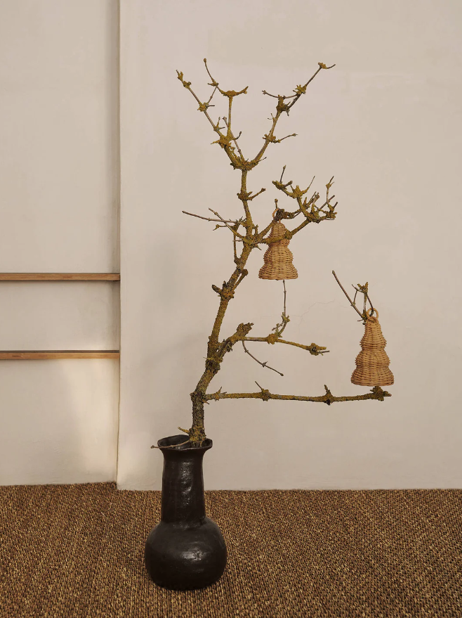 Décoration - Décoration de sapin - Set de 2 cloches en rotin - Ferm Living