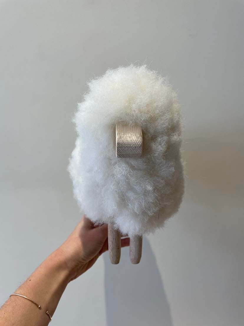 Décoration - Petit mouton en bois et laine - VTF