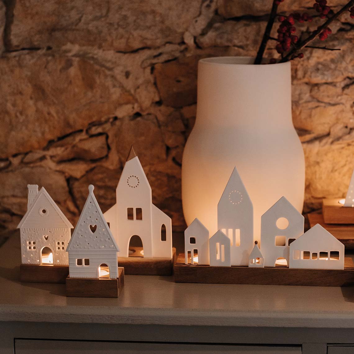 Décorations de Noël - Photophore avec support en bois | City - Räder
