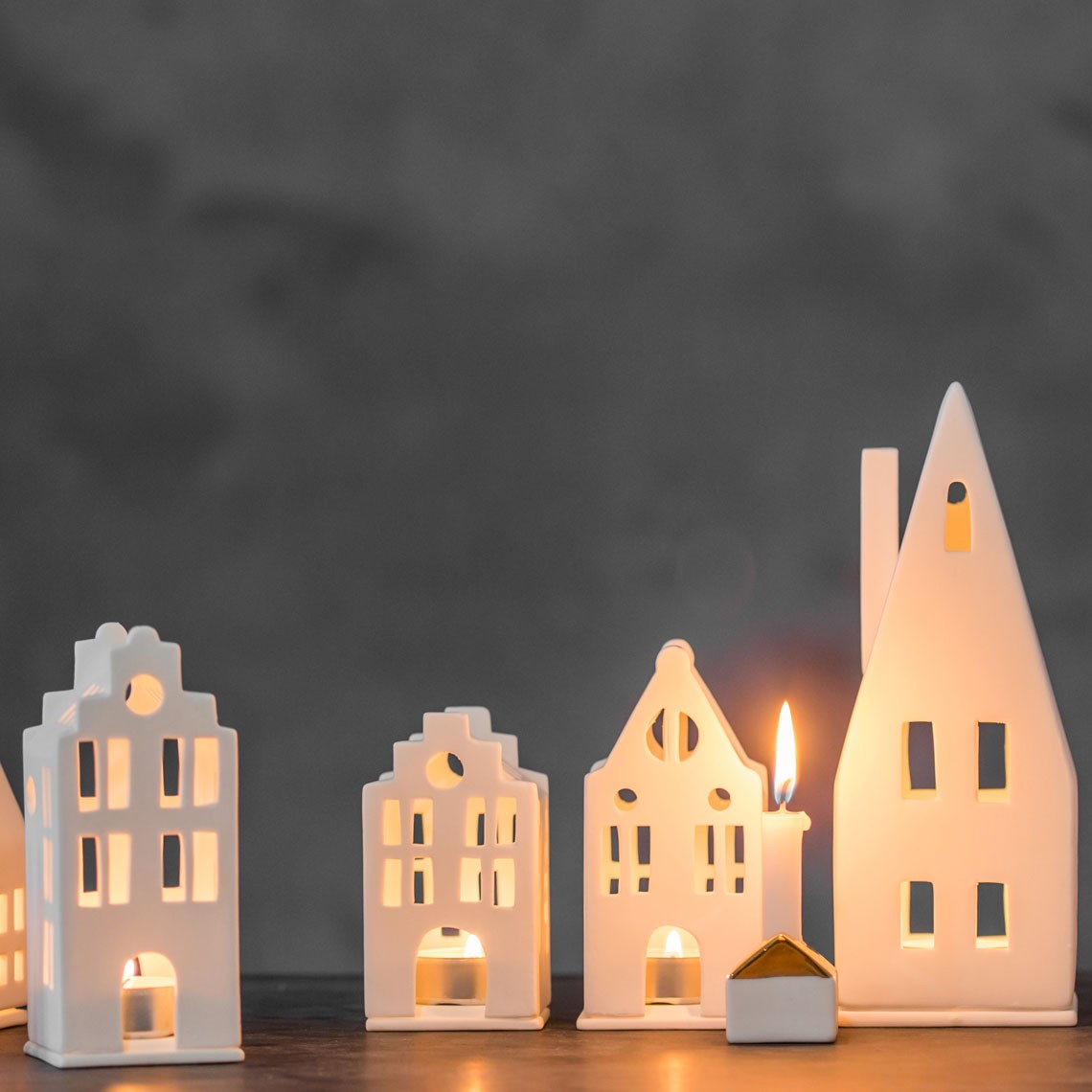 Décorations de Noël - Photophore maison lumineuse | Manor House - Räder