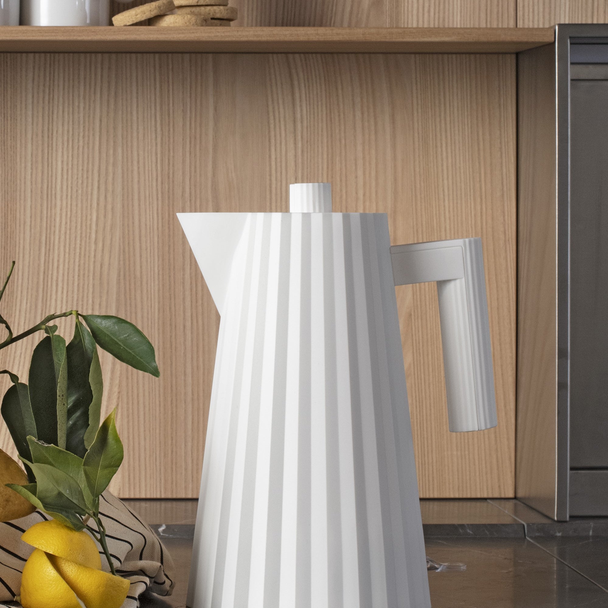 Electroménager - Bouilloire électrique | Plissé | 1.7 L - Alessi