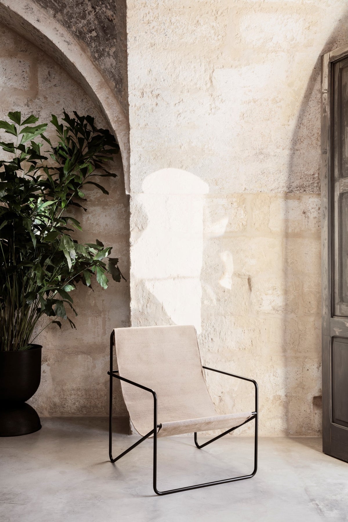 Fauteuils - Fauteuil | Desert | Black / Cloud - Ferm Living