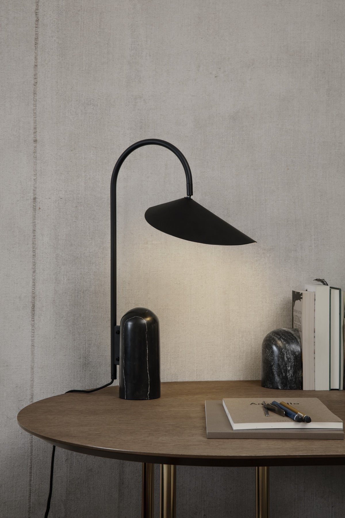 Lampes à poser - Lampe de table | Arum - Ferm Living