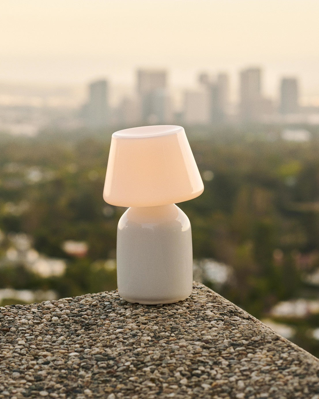 Lampes à poser - Lampe sans fil | Apollo - Hay