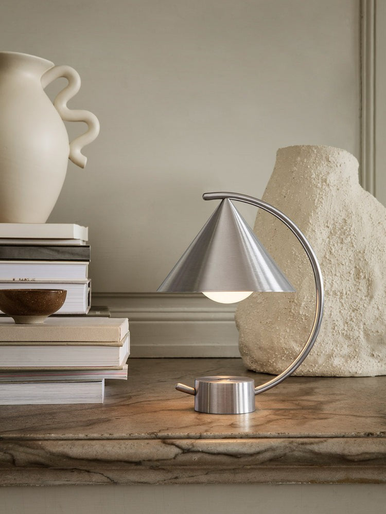Lampes à poser - Lampe sans fil | Meridian - Ferm Living