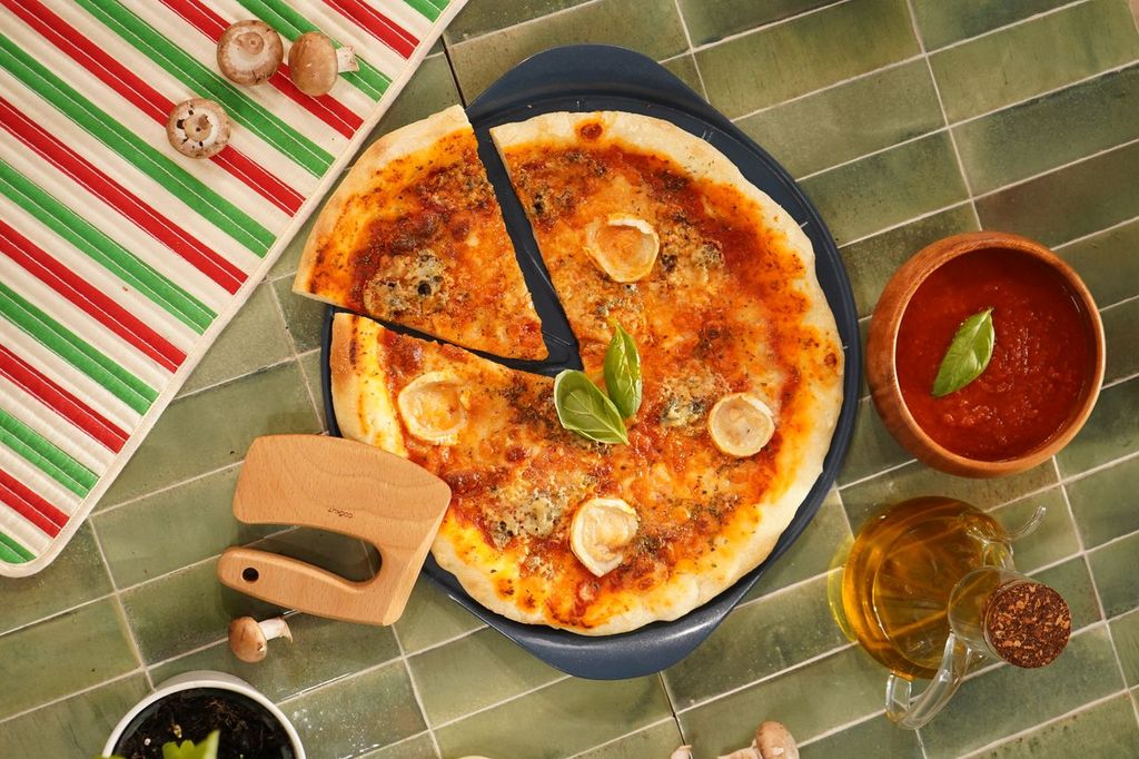 Le Formidable Plat à Pizza