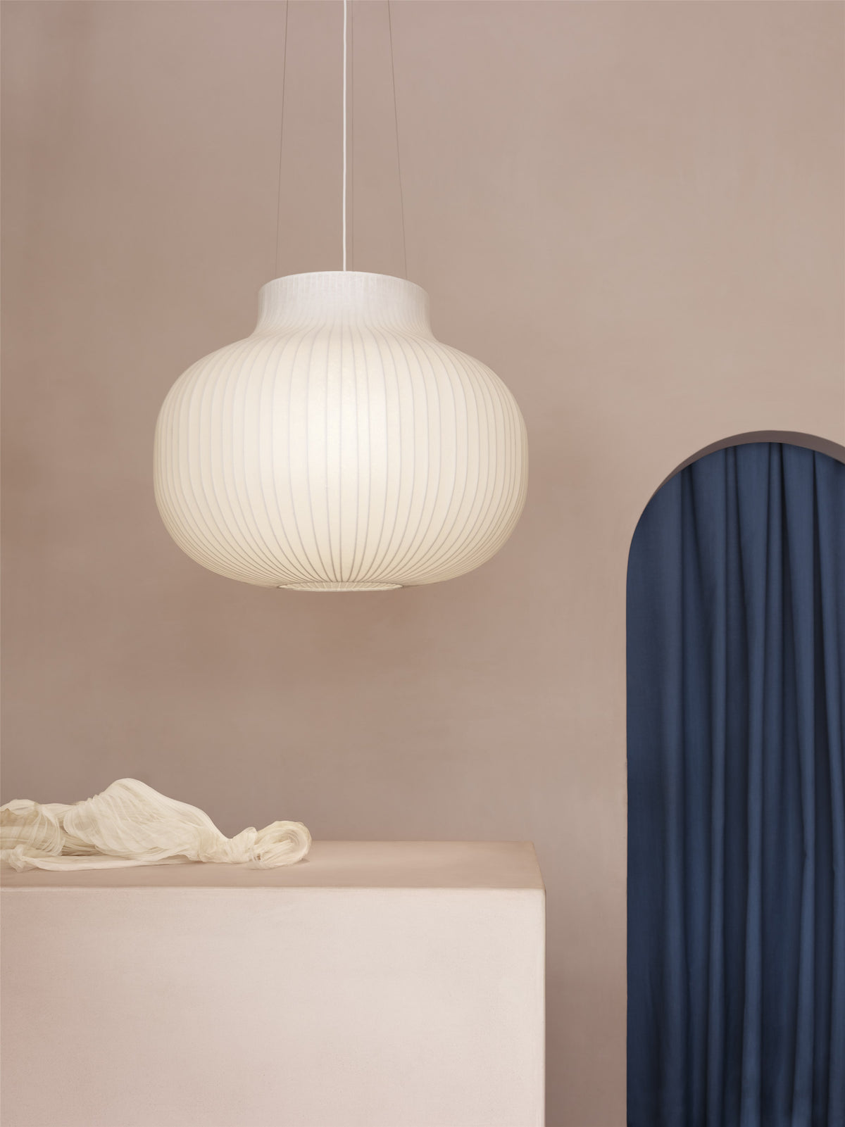 Suspensions - Suspension Strand Closed | Ø 80 cm - Muuto