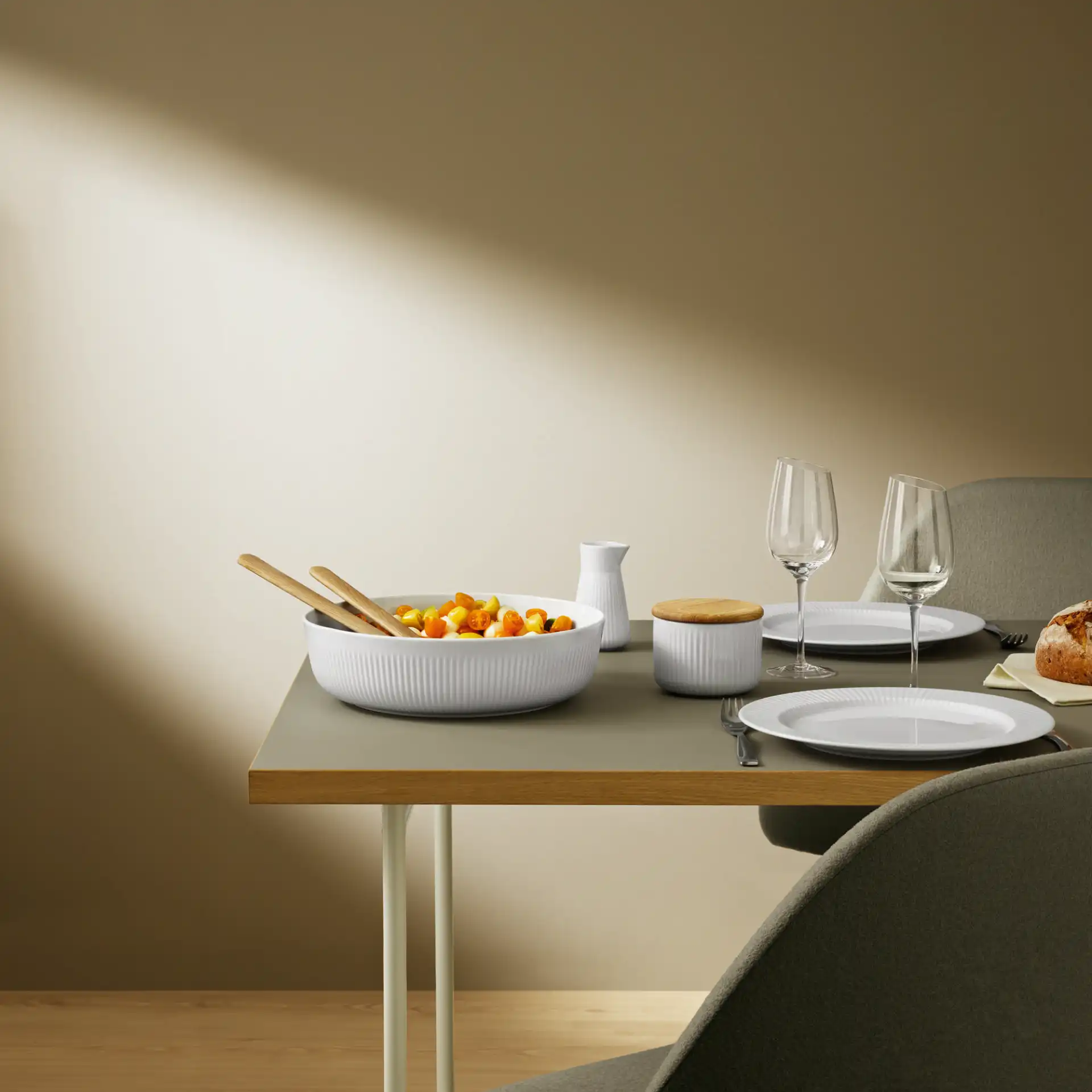 Table & Cuisine - Salière avec couvercle et cuillère - Legio nova - Eva Solo