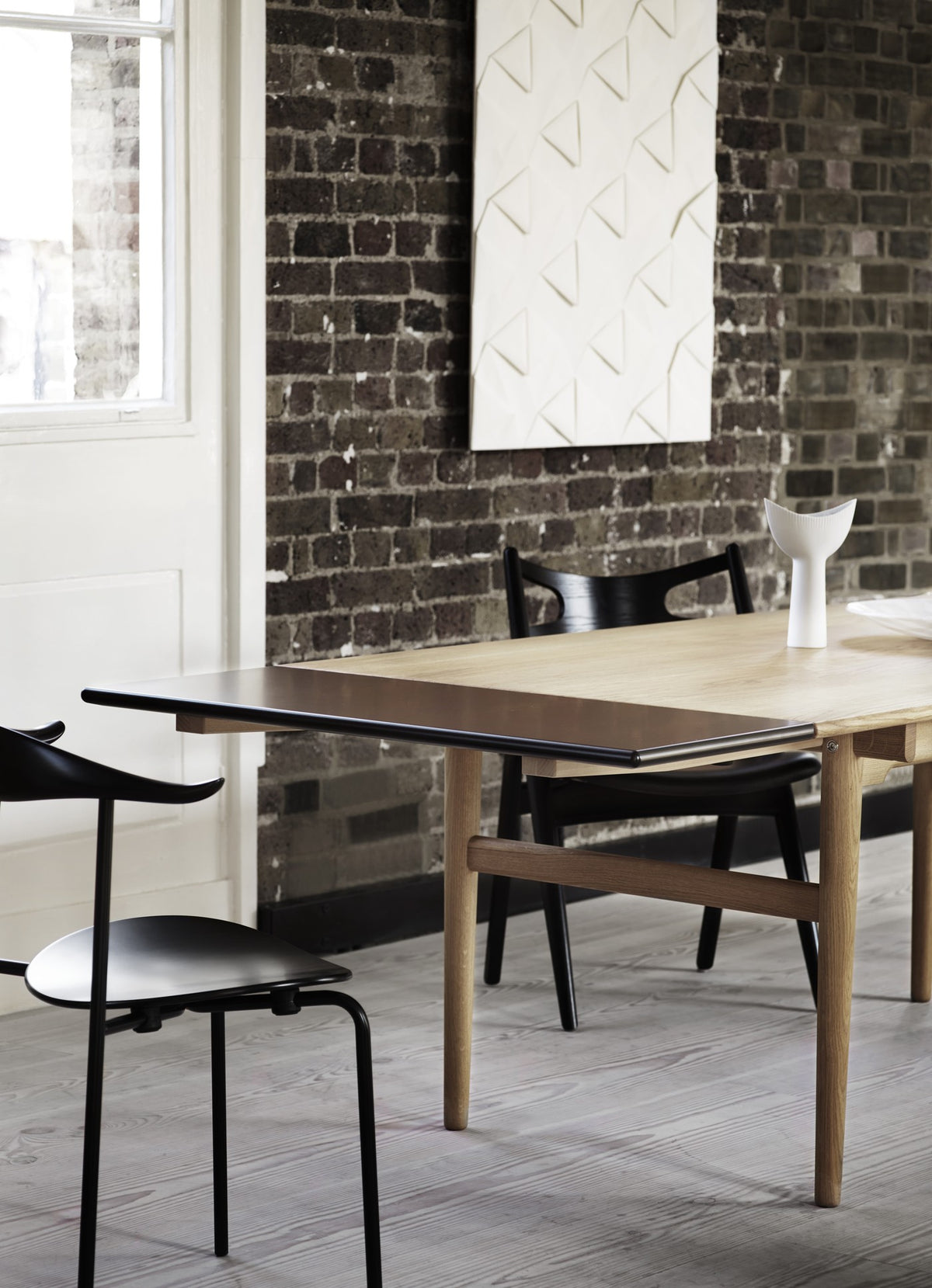 Tables - Table | CH327 | 248x95 cm - Carl Hansen