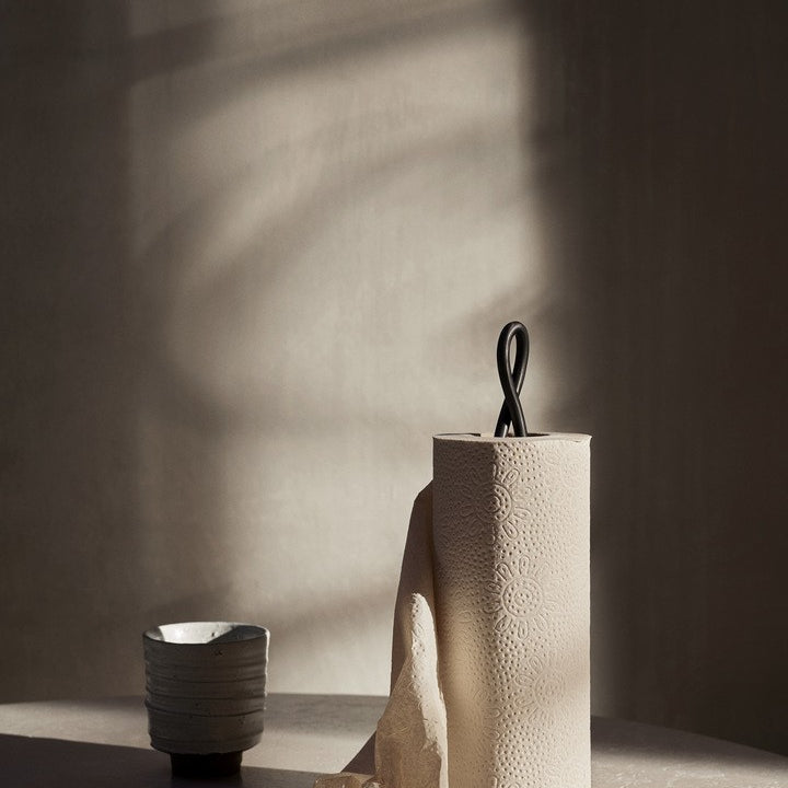 Ustensiles et accessoires - Porte-rouleau essuie-tout | Curvature - Ferm Living