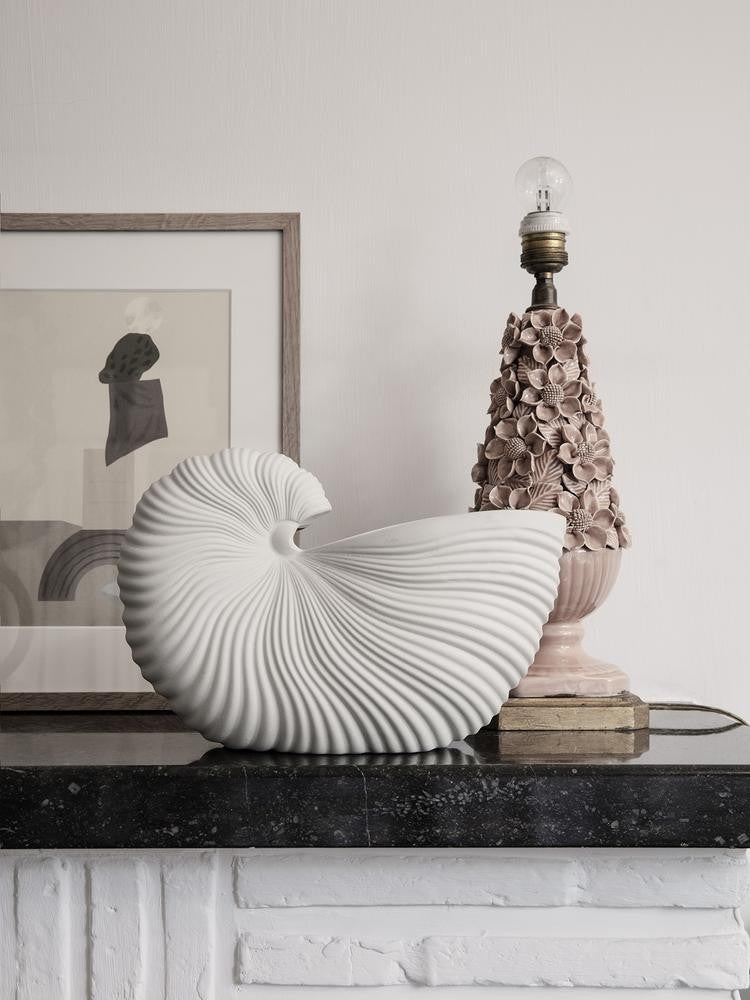 Vases - Pot en céramique | Shell - Ferm Living