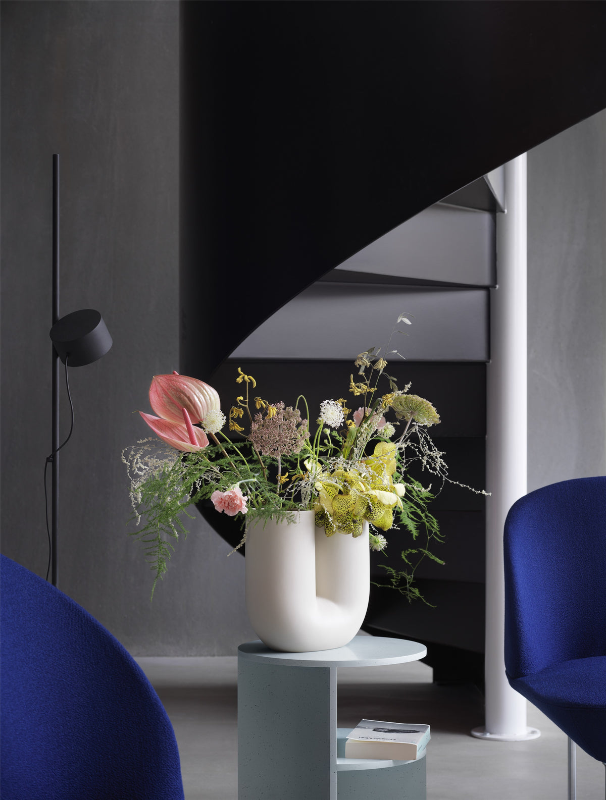 Vases - Vase Kink - Muuto